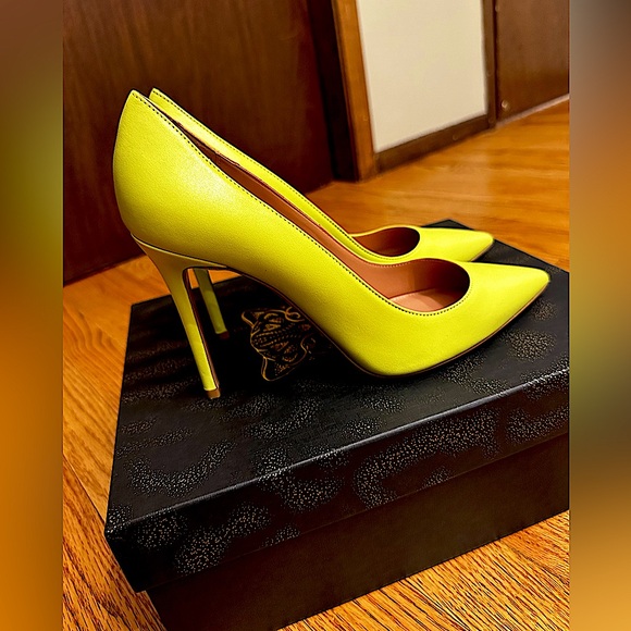 NWT LITA Italian Leather Acid Lime Pump Size 40 (9.5) - Picture 1 of 11